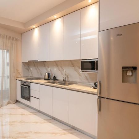 Appartamento White Lux Heaven Saint Dimitrios Salonicco Esterno foto